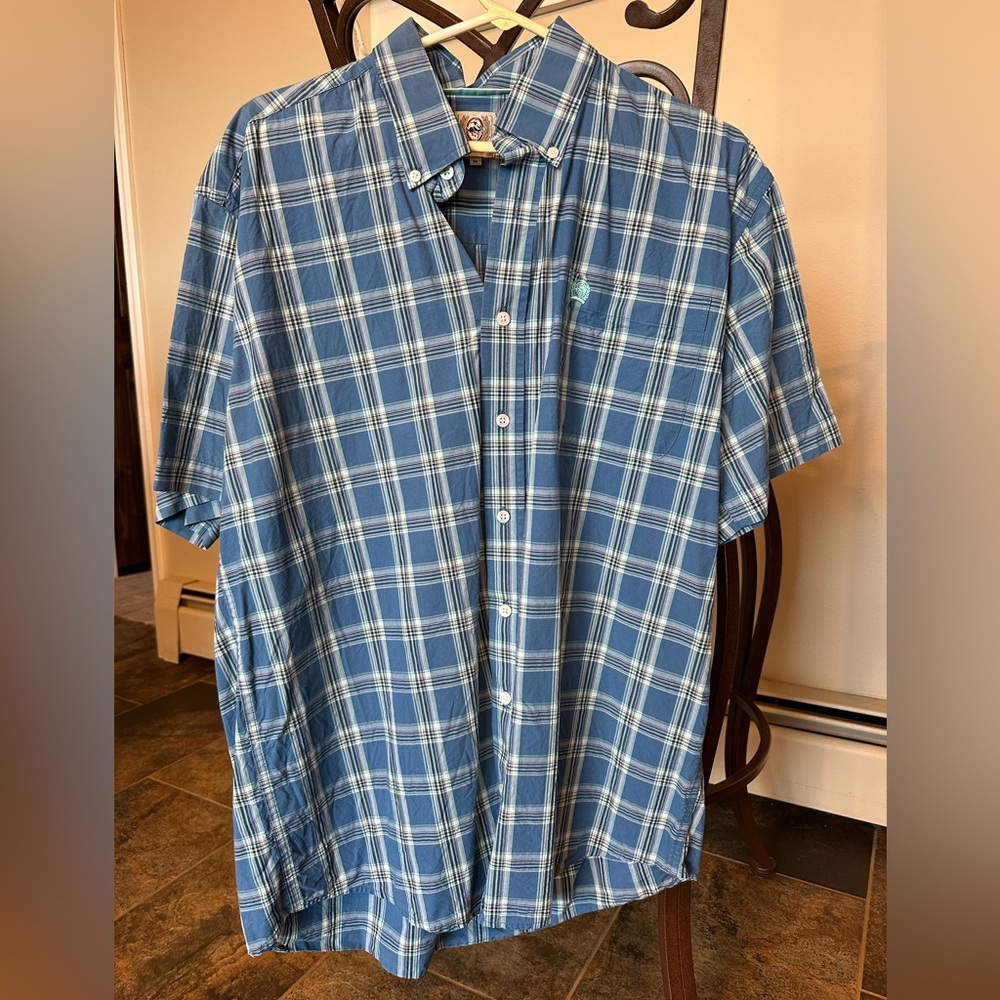 Cinch Men's Blue and White Plaid Button Down Shirt